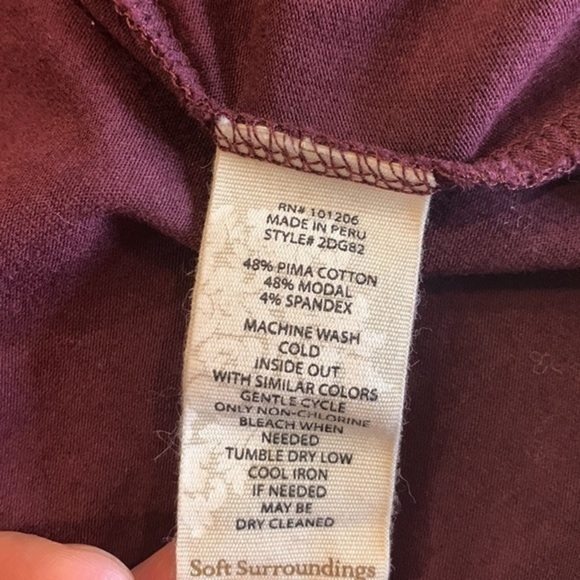 Soft Surroundings Cerulean crossover keyhole stretch top burgundy M - Picture 5 of 8